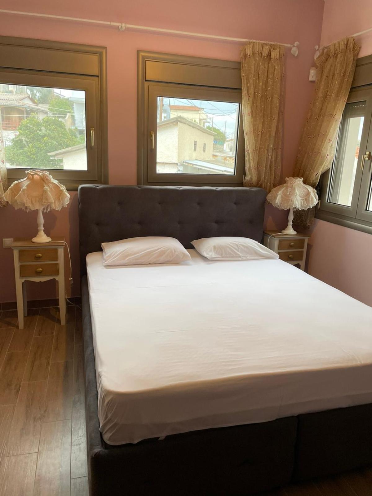וולוס Seaside Boutique Villa מראה חיצוני תמונה